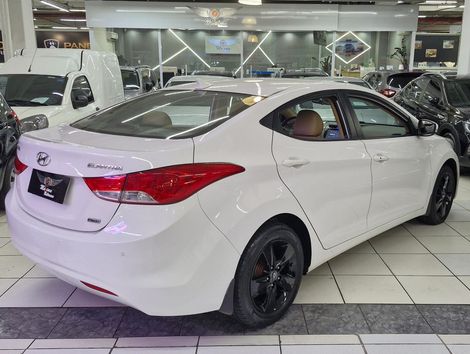 Hyundai Elantra GLS 2.0 16V Flex Aut.