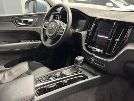 Volvo XC 60 T-5 MOMENTUM 2.0 254cv AWD 5p