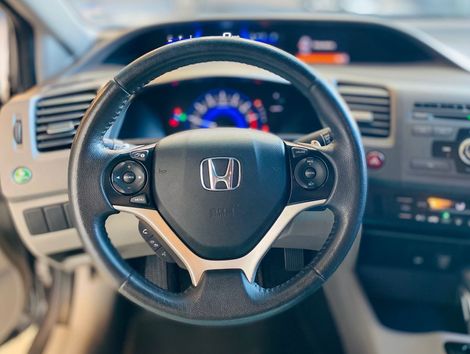 Honda Civic Sedan LXR 2.0 Flexone 16V Aut. 4p