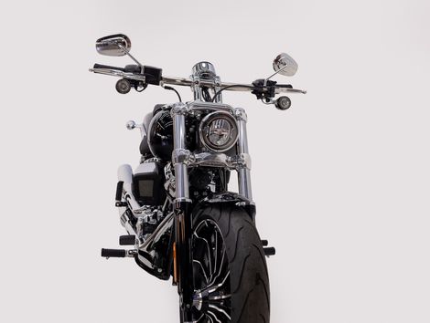 Harley BREAKOUT FXBR