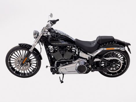 Harley BREAKOUT FXBR