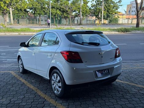 Chevrolet ONIX HATCH LT 1.4 8V FlexPower 5p Mec.