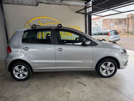 VolksWagen Fox Comfortline 1.6 Flex 8V 5p