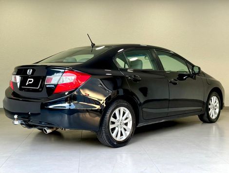 Honda Civic Sedan LXS 1.8/1.8 Flex 16V Mec. 4p