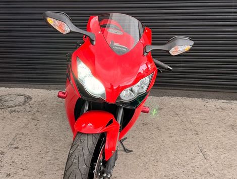 HONDA CBR 600 RR