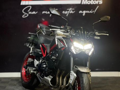 KAWASAKI Z 900