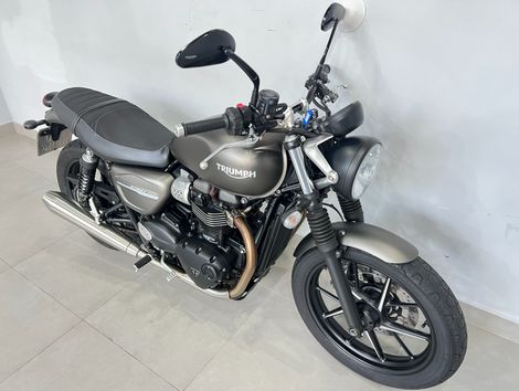 TRIUMPH STREET  TWIN 900cc