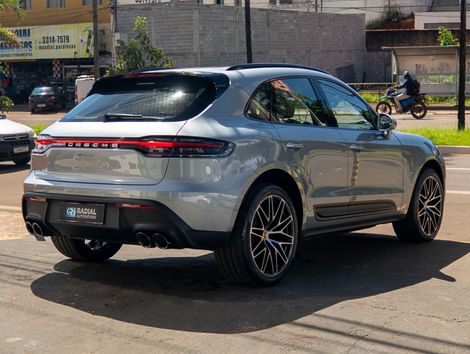 Porsche Macan 2.0 Turbo