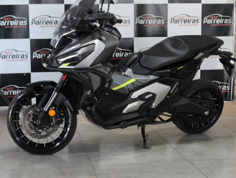 HONDA X-ADV 745cc