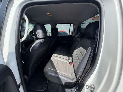 VolksWagen AMAROK Highline CD 3.0 4x4 TB Dies. Aut.