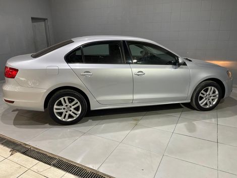 VolksWagen JETTA Comfortline 2.0 T.Flex 8V 4p Tipt.