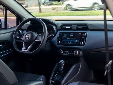 Nissan VERSA Exclusive 1.6 16V Flex Aut.