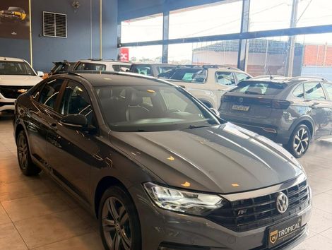 VolksWagen JETTA R-Line 250 TSI 1.4 Flex 16V Aut.