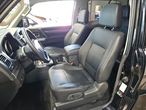 Mitsubishi Pajero HPE Full 3.8 V6 250cv 3p Aut.