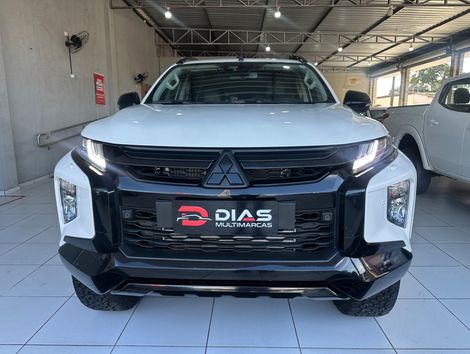 Mitsubishi L200 Triton Sport HPE-S 2.4 CD Dies. Aut