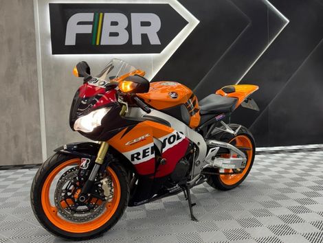 HONDA CBR 1000 RR Fireblade