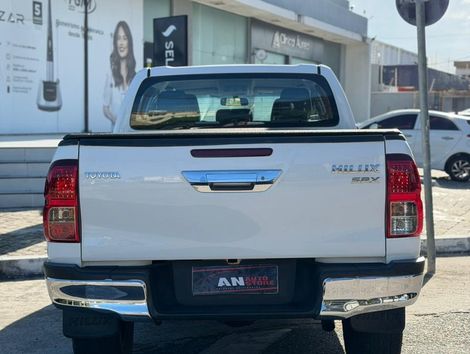 Toyota Hilux CD SRX 4x4 2.8 TDI 16V Diesel Aut.