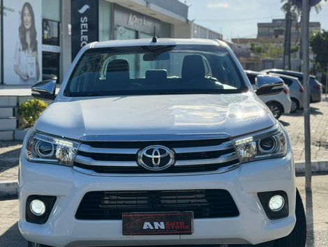Toyota Hilux CD SRX 4x4 2.8 TDI 16V Diesel Aut.
