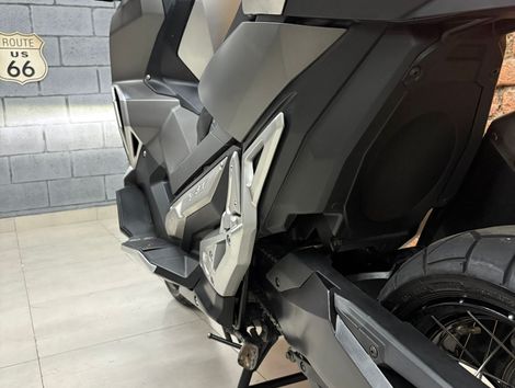 HONDA X-ADV 745cc