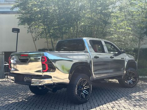 Toyota Hilux CD 4x4 2.8 Diesel Mec.