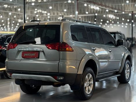 Mitsubishi Pajero DAKAR HPE 3.2 4x4 T.I Dies 5p Aut