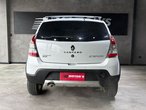 Renault SANDERO STEPWAY Hi-Flex 1.6 16V 5p Aut.
