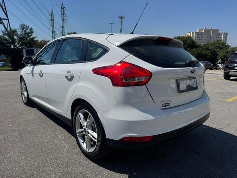 Ford Focus 1.6 S/SE/SE Plus Flex 8V/16V  5p