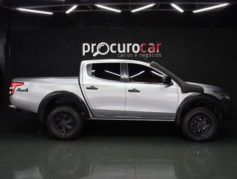 Mitsubishi Outdoor Gls