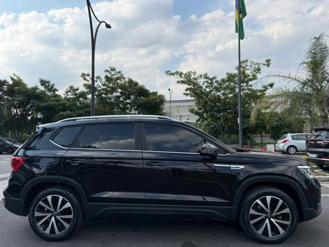 VolksWagen TAOS Highline 1.4 250 TSI Flex Aut.