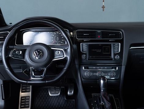 VolksWagen Golf GTi 2.0 TSI 220cv Aut.