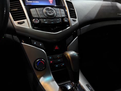Chevrolet CRUZE LTZ 1.8 16V FlexPower 4p Aut.