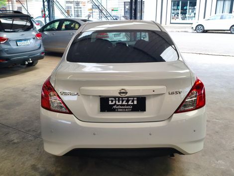 Nissan VERSA SV 1.6 16V FlexStart 4p Aut.