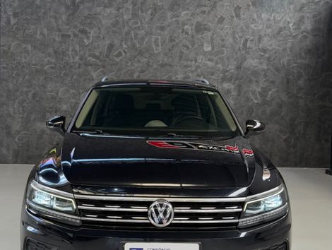 VolksWagen TIGUAN Allspac Comf 250 TSI 1.4 Flex