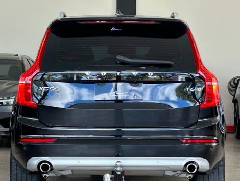 Volvo XC 90 T-6 MOMENTUM 2.0 320cv 5P