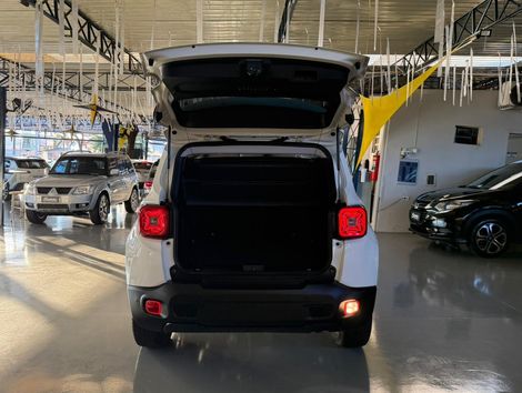 Jeep Renegade Longitude 1.8 4x2 Flex 16V Aut.