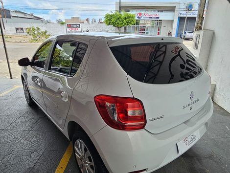 Renault SANDERO Expression Hi-Power 1.6 8V 5p