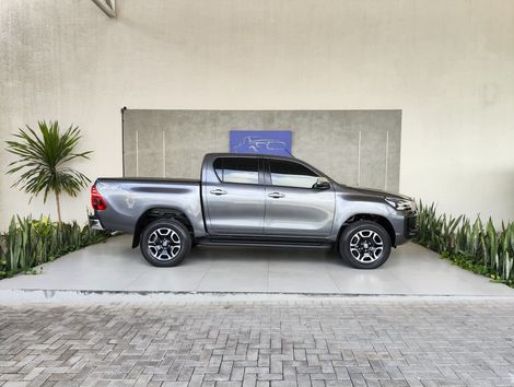 Toyota Hilux CD SRV 4x4 2.8 TDI Diesel Aut.