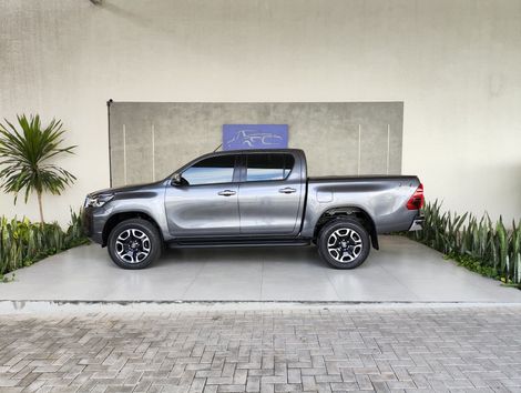 Toyota Hilux CD SRV 4x4 2.8 TDI Diesel Aut.