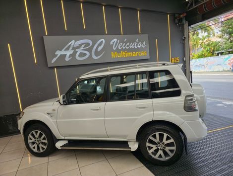Mitsubishi Pajero TR4 2.0 Flex 16V 4X2 Aut.