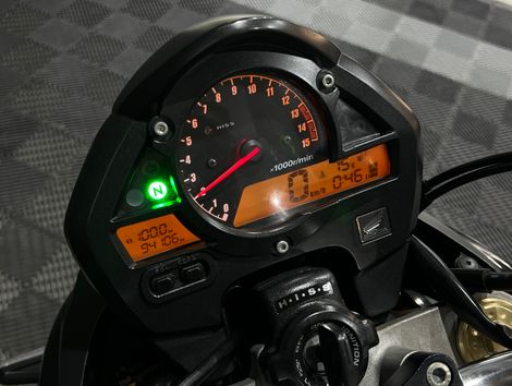 HONDA CB 600F HORNET