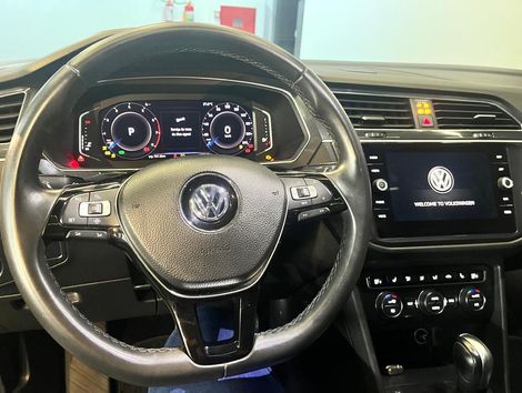 VolksWagen TIGUAN Allspac Comf 250 TSI 1.4 Flex