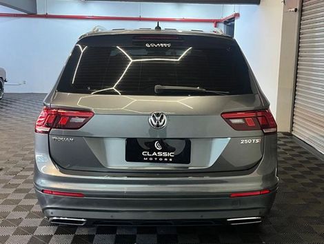 Volkswagen 1.4 250 TSI Total Flex AllSpace Comfortline 7 Lugares