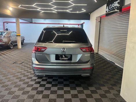 VolksWagen TIGUAN Allspac Comf 250 TSI 1.4 Flex