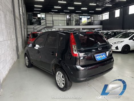 Ford Fiesta SE 1.0 8V Flex 5p