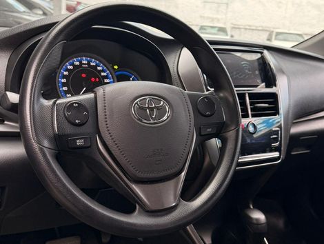 Toyota YARIS XL Sedan 1.5 Flex 16V 4p Aut.