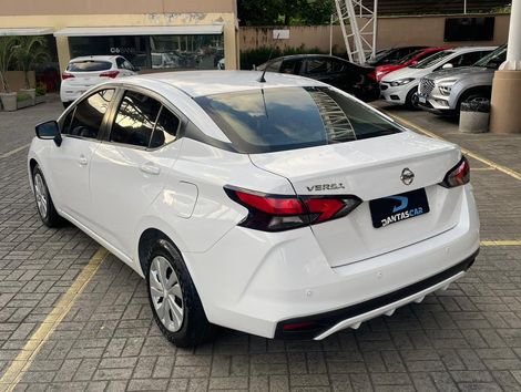 Nissan VERSA Sense 1.6 16V Flex Aut.