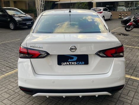 Nissan VERSA Sense 1.6 16V Flex Aut.