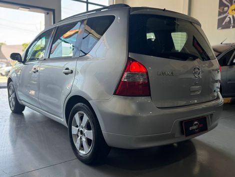 Nissan LIVINA SL 1.8 16V Flex Fuel Aut.
