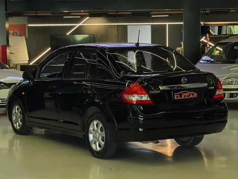 Nissan TIIDA Sedan 1.8 16V Flex Fuel 4p Aut.