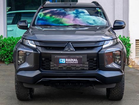 Mitsubishi L200 Triton Sport HPE-S 2.4 CD Dies. Aut